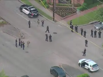 Frame 17.442909 de: Varias personas heridas en un tiroteo en Houston, la Policía ha disparado al tirador Frame 17.442909 de: Varias personas heridas en un tiroteo en Houston, la Policía ha disparado al tirador