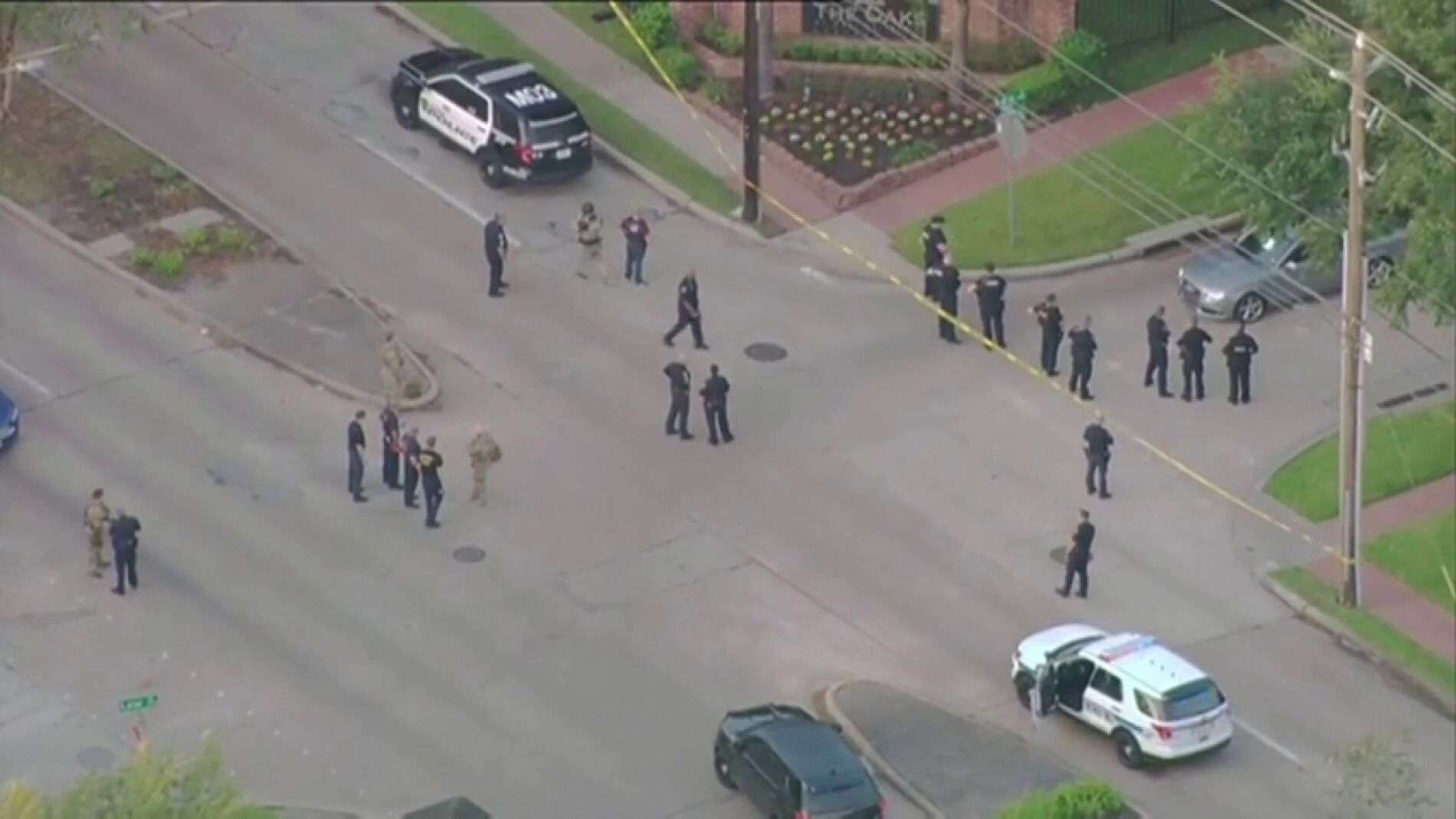Frame 17.442909 de: Varias personas heridas en un tiroteo en Houston, la Polic&iacute;a ha disparado al tirador