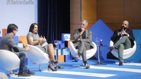 M&oacute;nica Carrillo