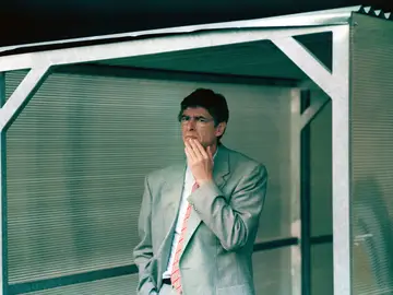 Wenger, en su primera temporada en el Arsenal hace 20 años Wenger, en su primera temporada en el Arsenal hace 20 años