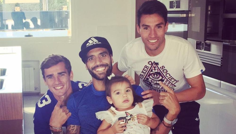 Augusto publicó una foto junto a sus compañeros Griezmann y Gaitán