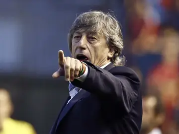 Enrique Martín, técnico de Osasuna Enrique Martín, técnico de Osasuna