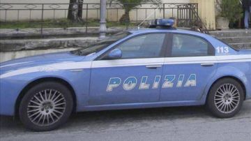 Imagen de archivo de un coche de la policía italiana.