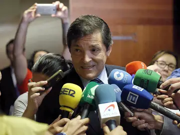 Javier Fernández, presidente de la gestora del PSOE Javier Fernández, presidente de la gestora del PSOE