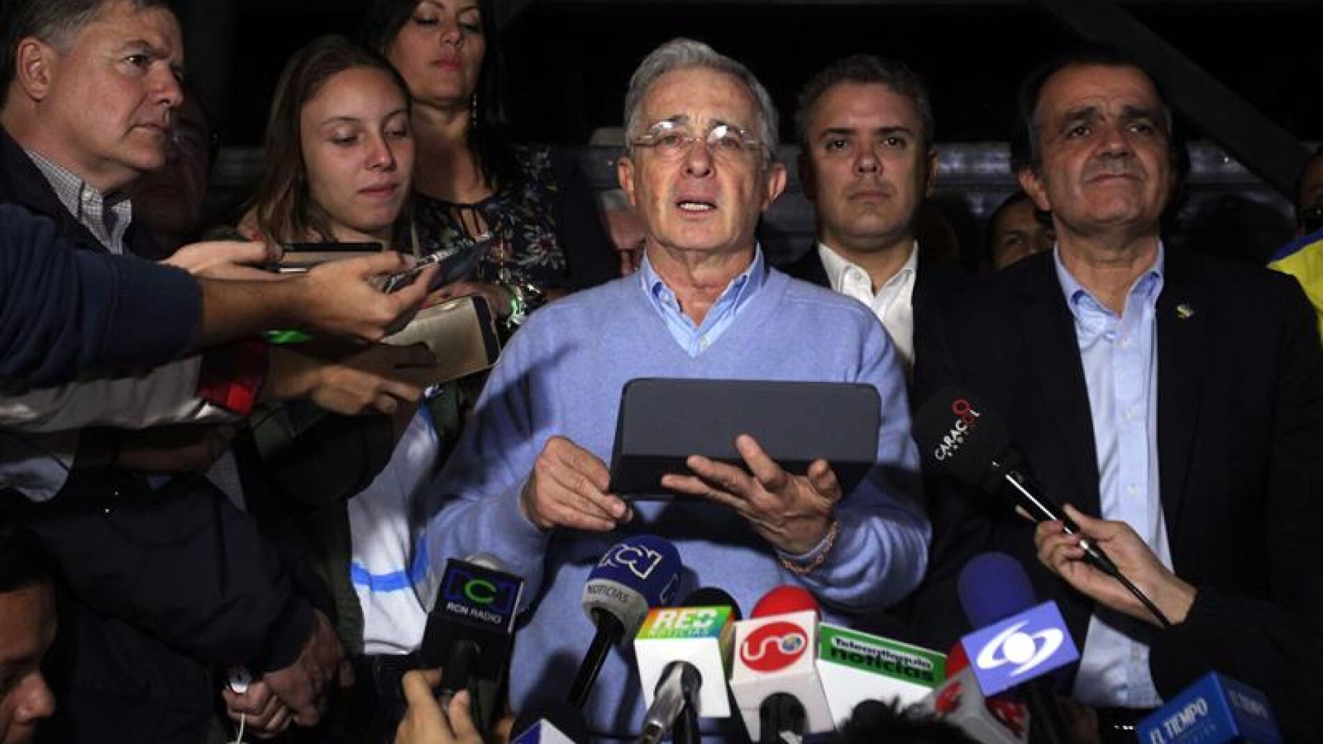 El expresidente y senador colombiano, &Aacute;lvaro Uribe V&eacute;lez.