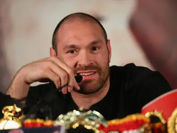 Tyson Fury anuncia su retirada del boxeo Tyson Fury anuncia su retirada del boxeo