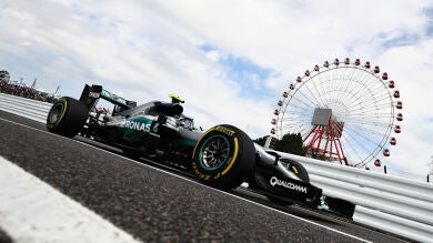 Rosberg domina en los primeros Libres de Suzuka con Alonso 8º y Sainz 10º