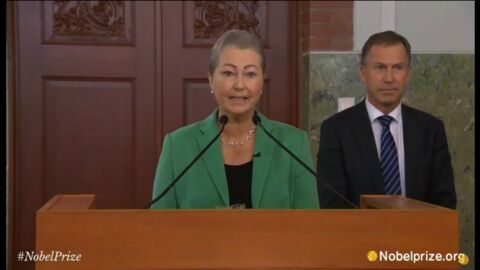 Frame 9.507765 de: El presidente de Colombia, Juan Manuel Santos, Premio Nobel de la Paz 2016