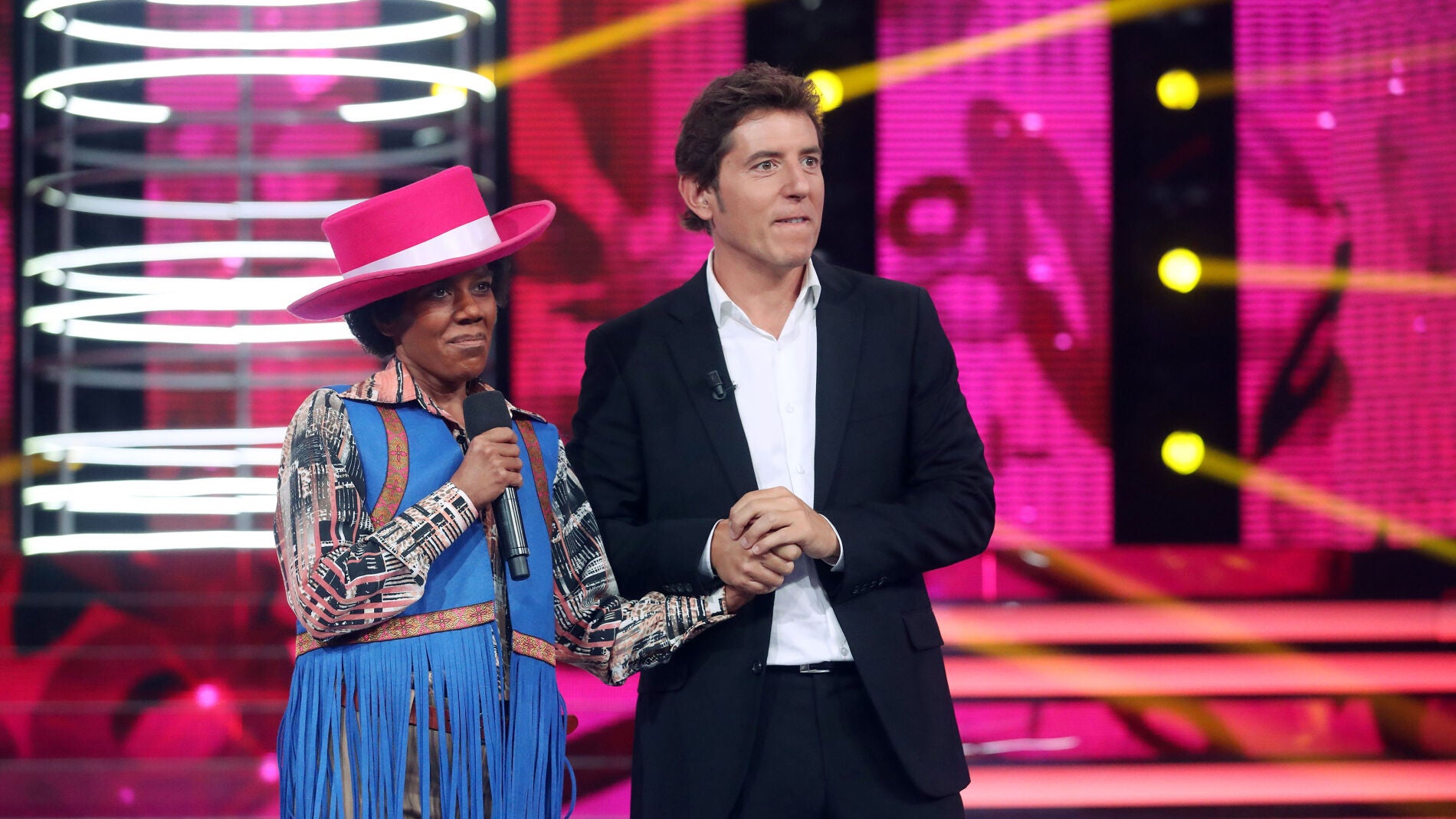 Beatriz Luengo se emociona tras la valoraci&oacute;n del jurado