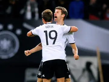 Müller celebra uno de sus goles ante la República Checa Müller celebra uno de sus goles ante la República Checa