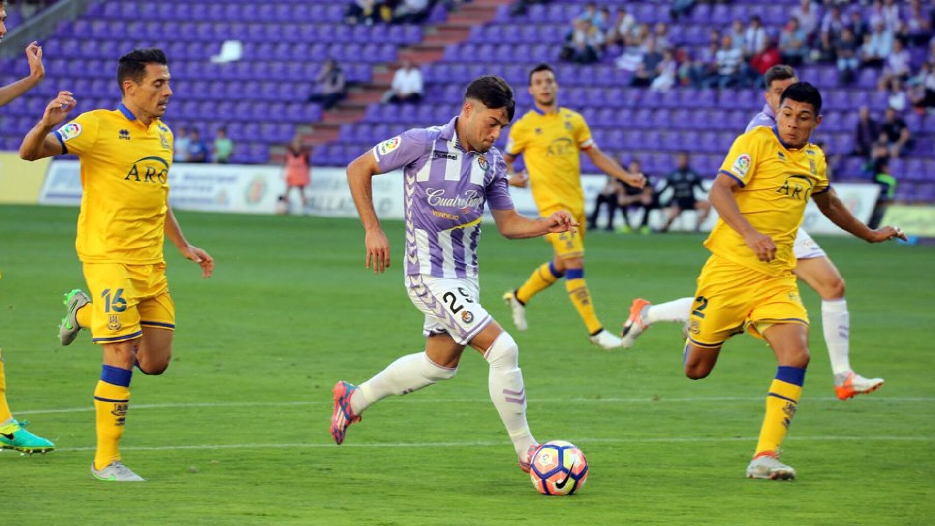 El Real Valladolid acaba con su mala racha ante el Alcorc&oacute;n