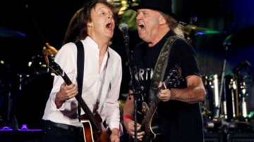 Paul McCartney y Neil Young arrasaron en el Desert Trip