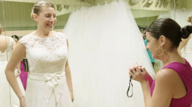 Vanesa cumple el sueño de Pedro: verla vestida de novia, ¿dirá que sí?