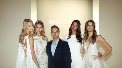 Pronovias presenta en Nueva York su colección Atelier para 2017