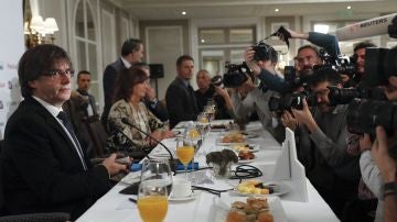 Carles Puigdemont, en un desayuno informativo