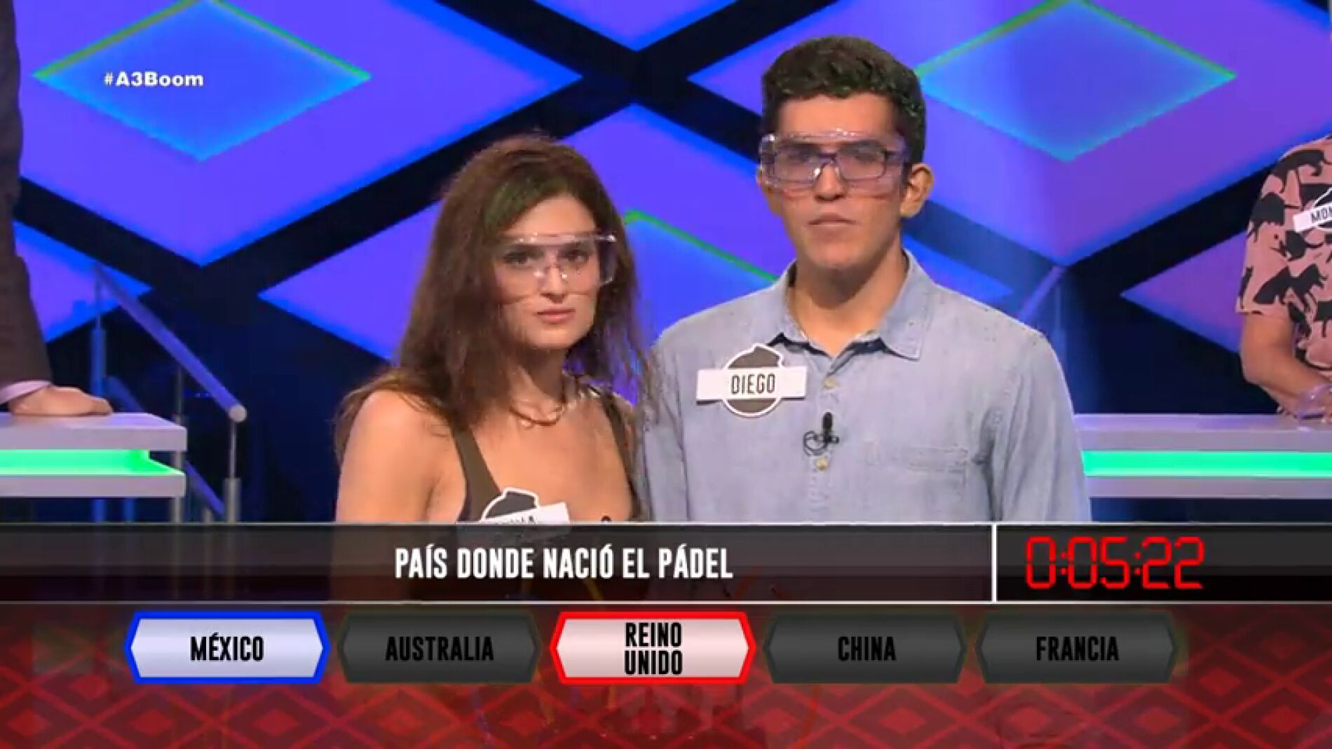 Frame 72.733991 de: Ándele, ¡que viva el pádel!