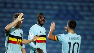 Bélgica arrolla a Gibraltar con un histórico gol de Benteke