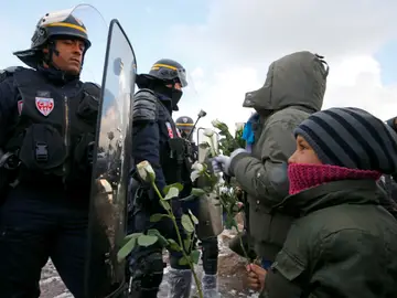 Niños en Calais Niños en Calais