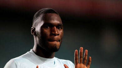 Christian Benteke logra el gol más rápido en la historia de los Mundiales... ¡a los siete segundos!