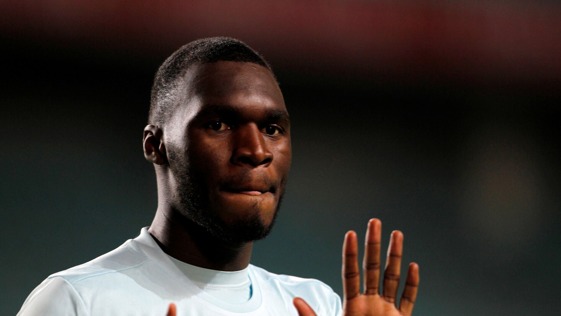 Christian Benteke celebra su hist&oacute;rico gol ante Gibraltar 