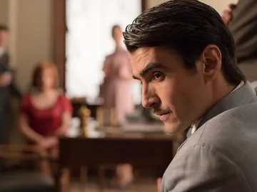 Humberto Santamaría llega a Velvet con mucho ego y un gran secreto Humberto Santamaría llega a Velvet con mucho ego y un gran secreto