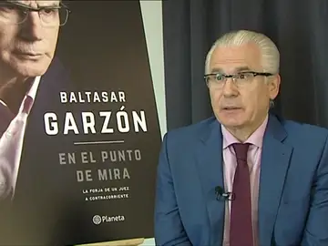 Frame 33.775825 de: Garzón cuenta cómo se puso "En el punto de mira" Frame 33.775825 de: Garzón cuenta cómo se puso "En el punto de mira"