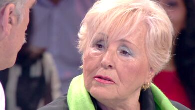 Carmen recibe un sobre sorpresa desde Perú