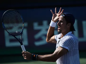 Feliciano López lamenta una acción durante un partido Feliciano López lamenta una acción durante un partido