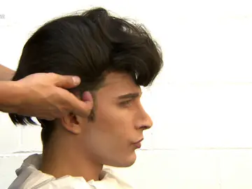 Así se tranformó Blas Cantó en Danny Zuko de 'Grease' Así se tranformó Blas Cantó en Danny Zuko de 'Grease'