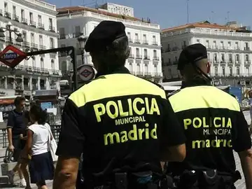 Policía municipal de Madrid en una imagen de archivo Policía municipal de Madrid en una imagen de archivo