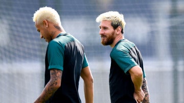 Neymar y Messi, en un entrenamiento del Barcelona