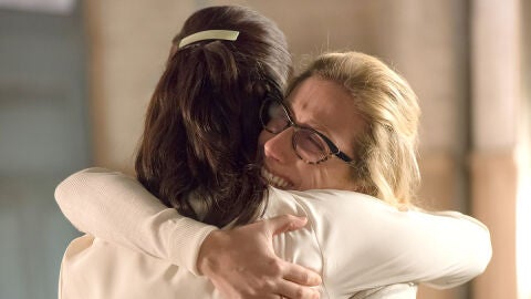 Rita se derrumba frente na doña Blanca