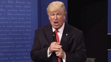 Alec Baldwin como Donald Trump