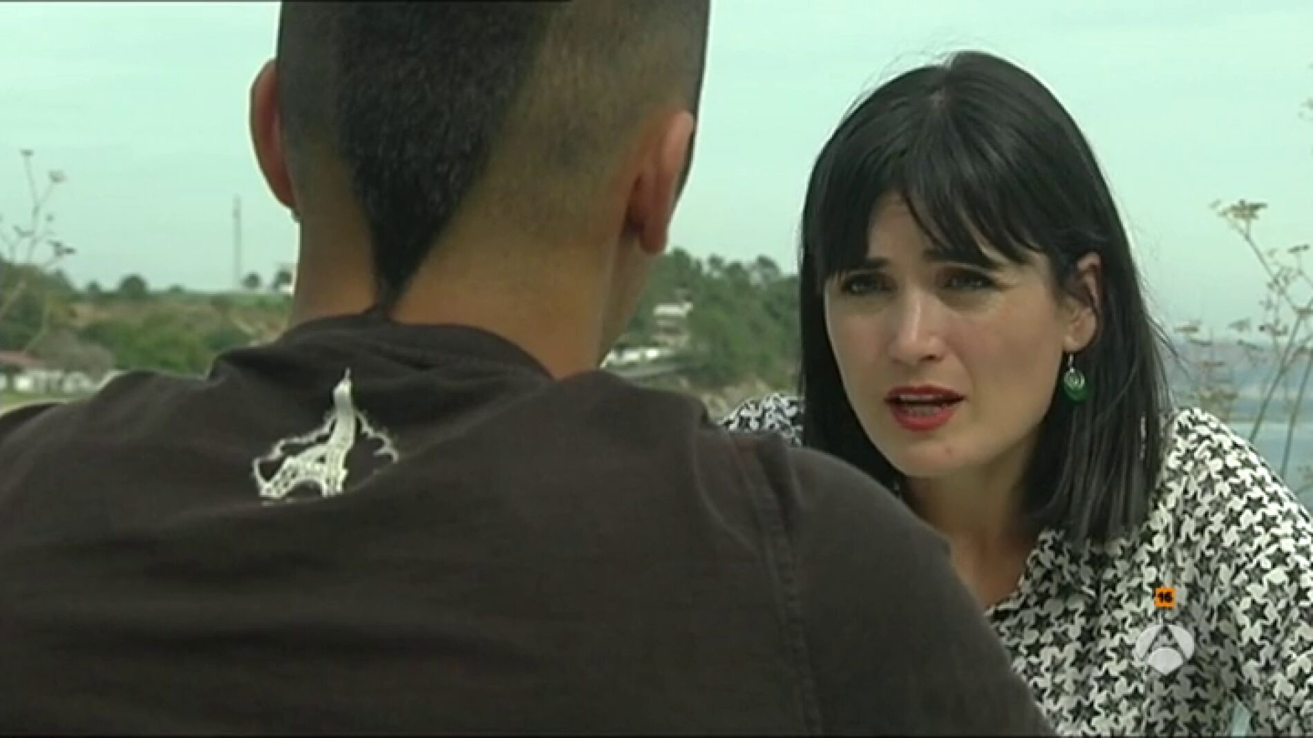 Frame 129.572772 de: QUER