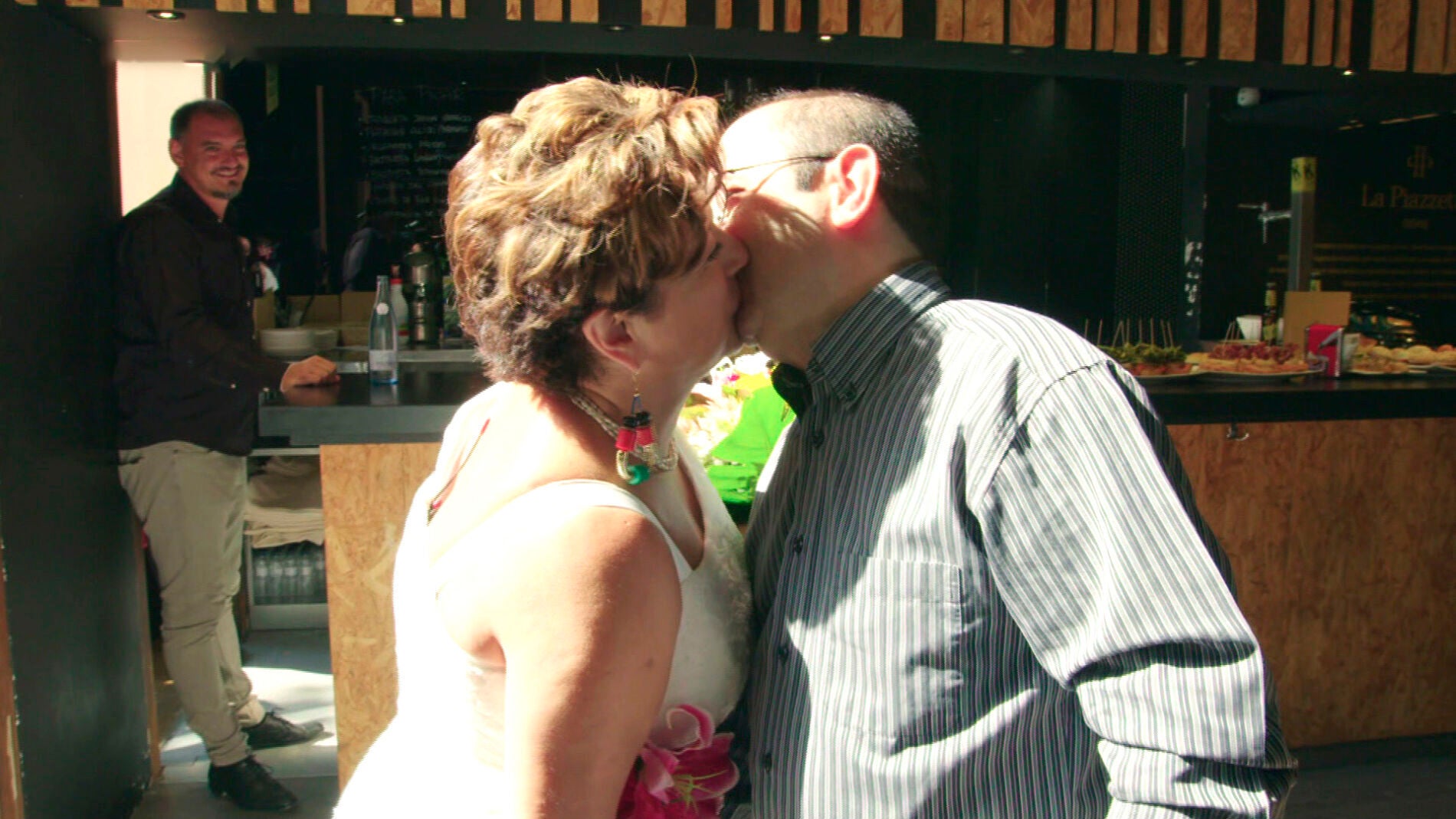 Mari Carmen y Txema viven una &lsquo;Boda al asalto&rsquo; con mucho sabor