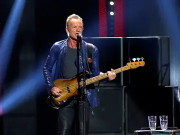 Sting, en un escenario Sting, en un escenario
