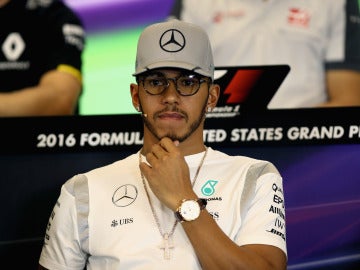 Lewis Hamilton, durante la rueda de prensa