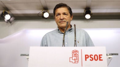 La gestora del PSOE advierte que la decisión del PSC de votar 'no' a Rajoy supone 