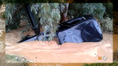 Encuentran el cadáver de un hombre junto a su coche arrastrado por una riada en Sevilla