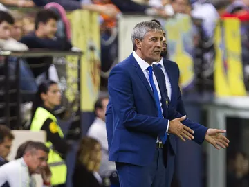 Setién, en la banda del Madrigal Setién, en la banda del Madrigal