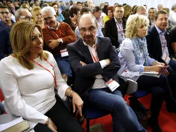 Susana Díaz acompañada de otros políticos socialistas en el Comité Federal Susana Díaz acompañada de otros políticos socialistas en el Comité Federal