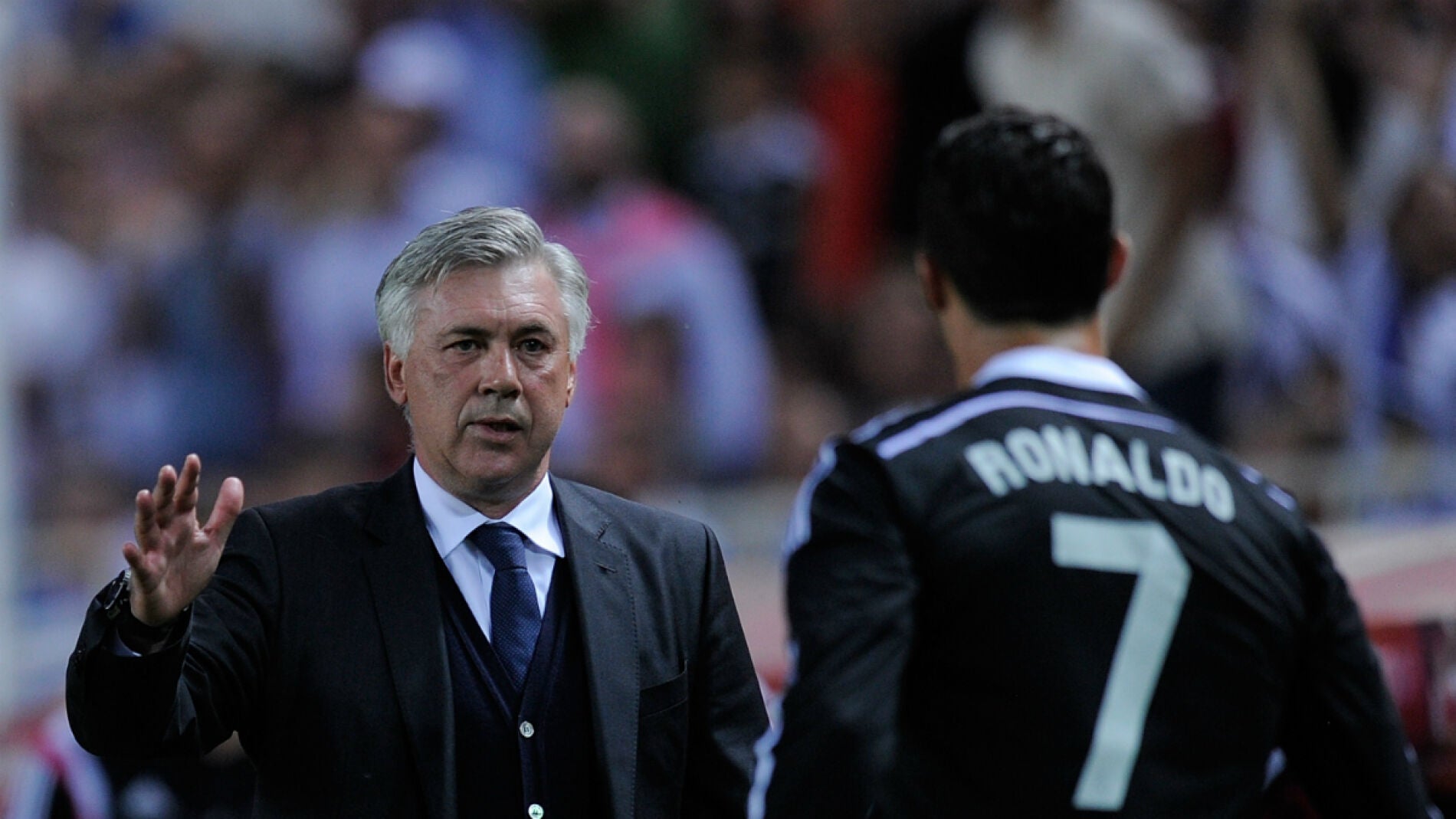 Ancelotti saluda a Cristiano