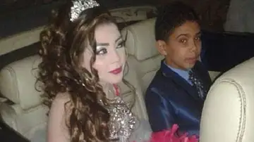 Omar y Gharam, primos obligados a casarse a decisión de sus familiares Omar y Gharam, primos obligados a casarse a decisión de sus familiares