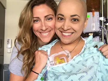 Ana y Danielle en el hospital Ana y Danielle en el hospital