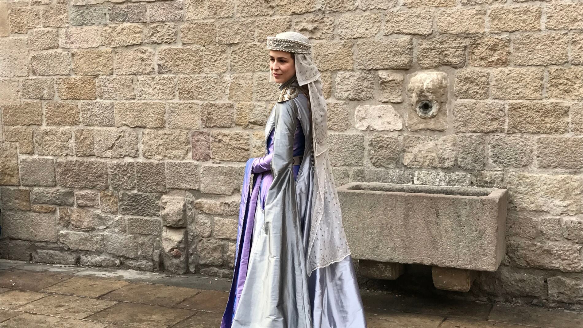 Silvia Abascal en La Catedral del Mar