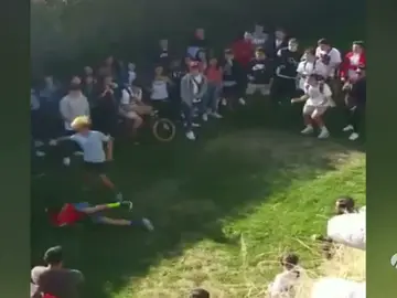 Frame 106.831127 de: PELEAS Frame 106.831127 de: PELEAS