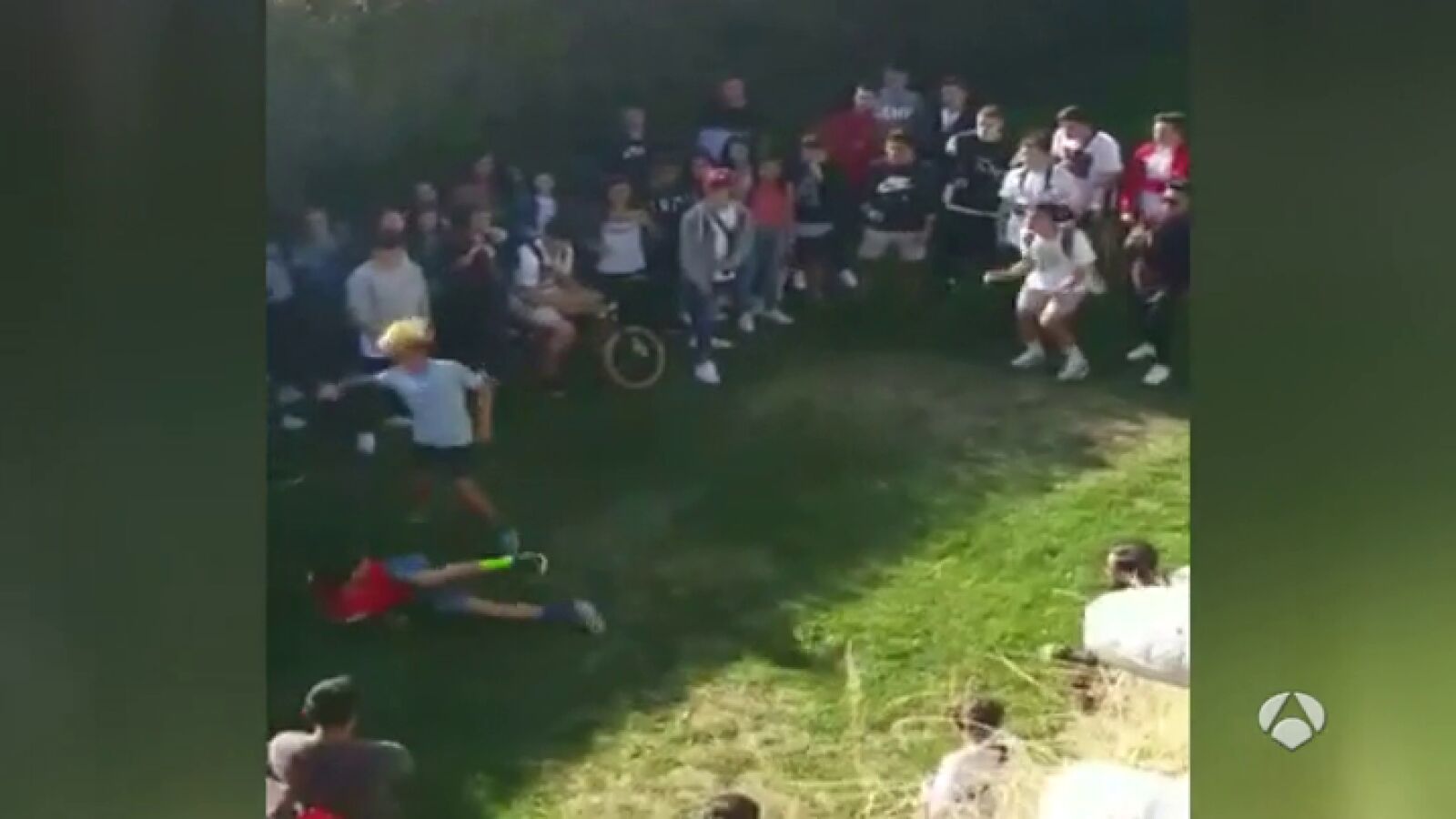 La Policía investiga en Lugo un vídeo de niños de 13 y 14 años enfrentándose a puñetazos