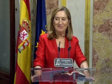 Ana Pastor tras su reunión con el Rey Felipe VI Ana Pastor tras su reunión con el Rey Felipe VI
