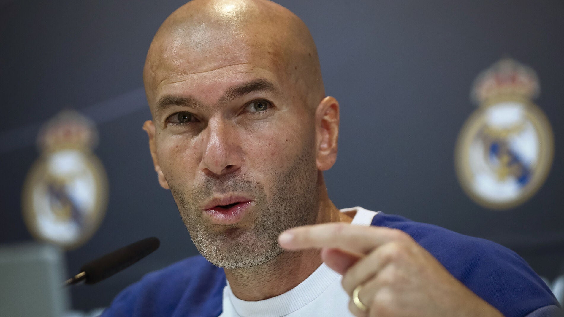 Zinedine Zidane en rueda de prensa