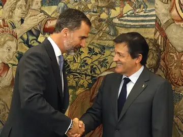 El Rey Felipe VI y Javier Fernández El Rey Felipe VI y Javier Fernández